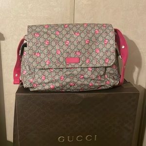 Authentic gucci diper bag